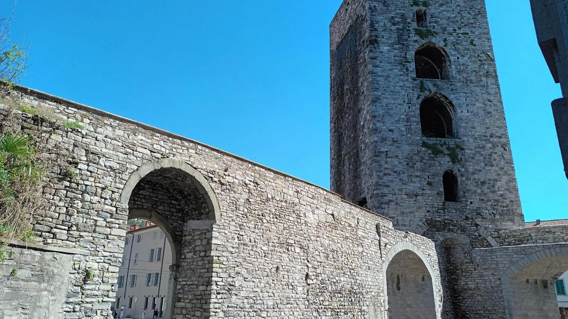 Mini Loft Torre San Vitale كومو إيطاليا